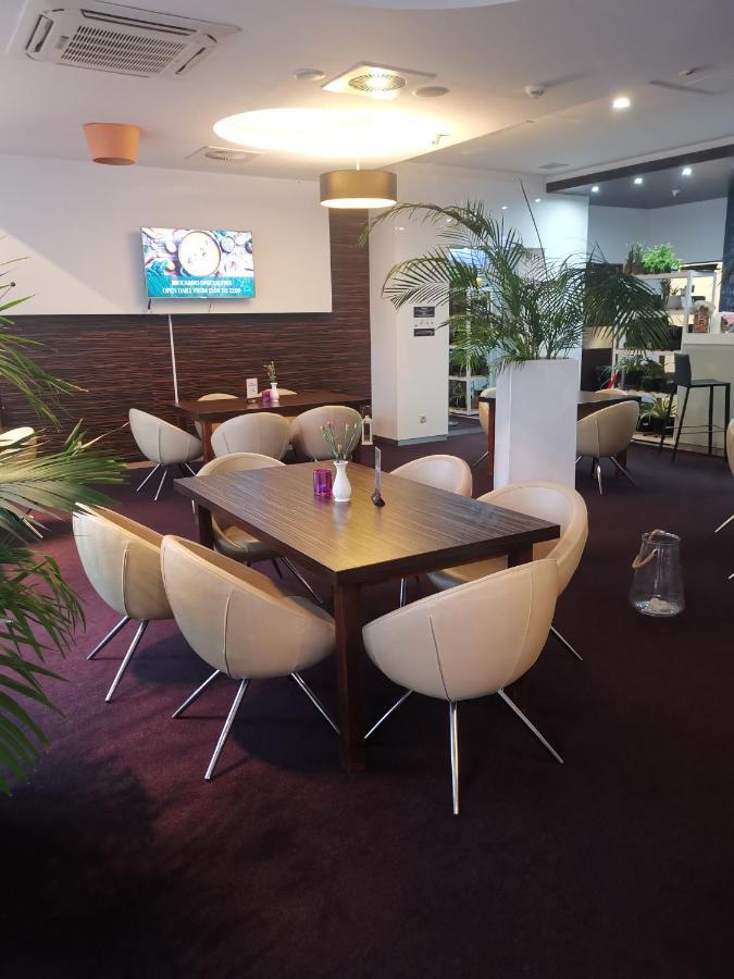 Apartament Prywatny Salon Z Aneksem Kuchennym I Sypialnia W Hotelu Diva Kołobrzeg Εξωτερικό φωτογραφία