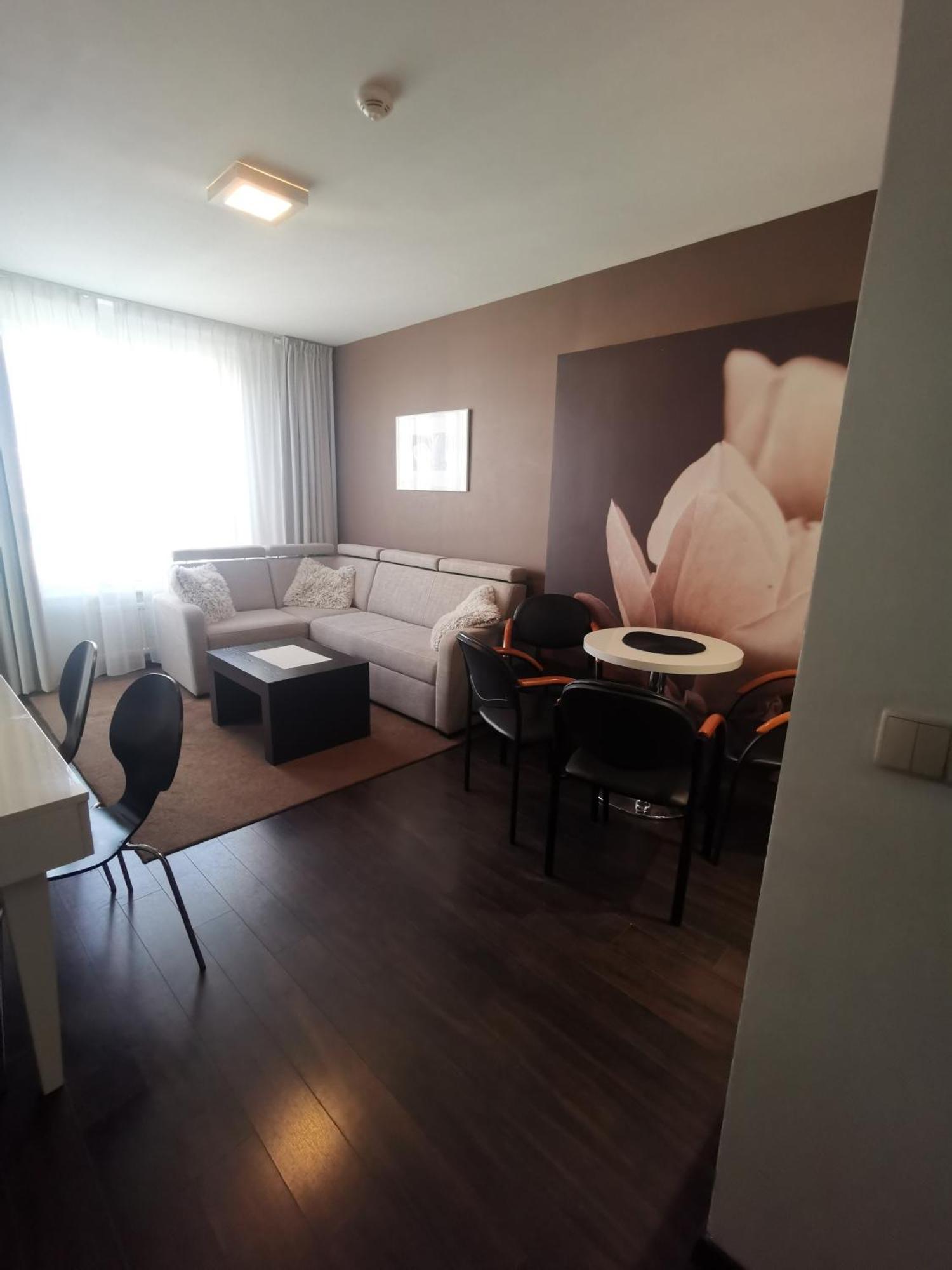 Apartament Prywatny Salon Z Aneksem Kuchennym I Sypialnia W Hotelu Diva Kołobrzeg Εξωτερικό φωτογραφία