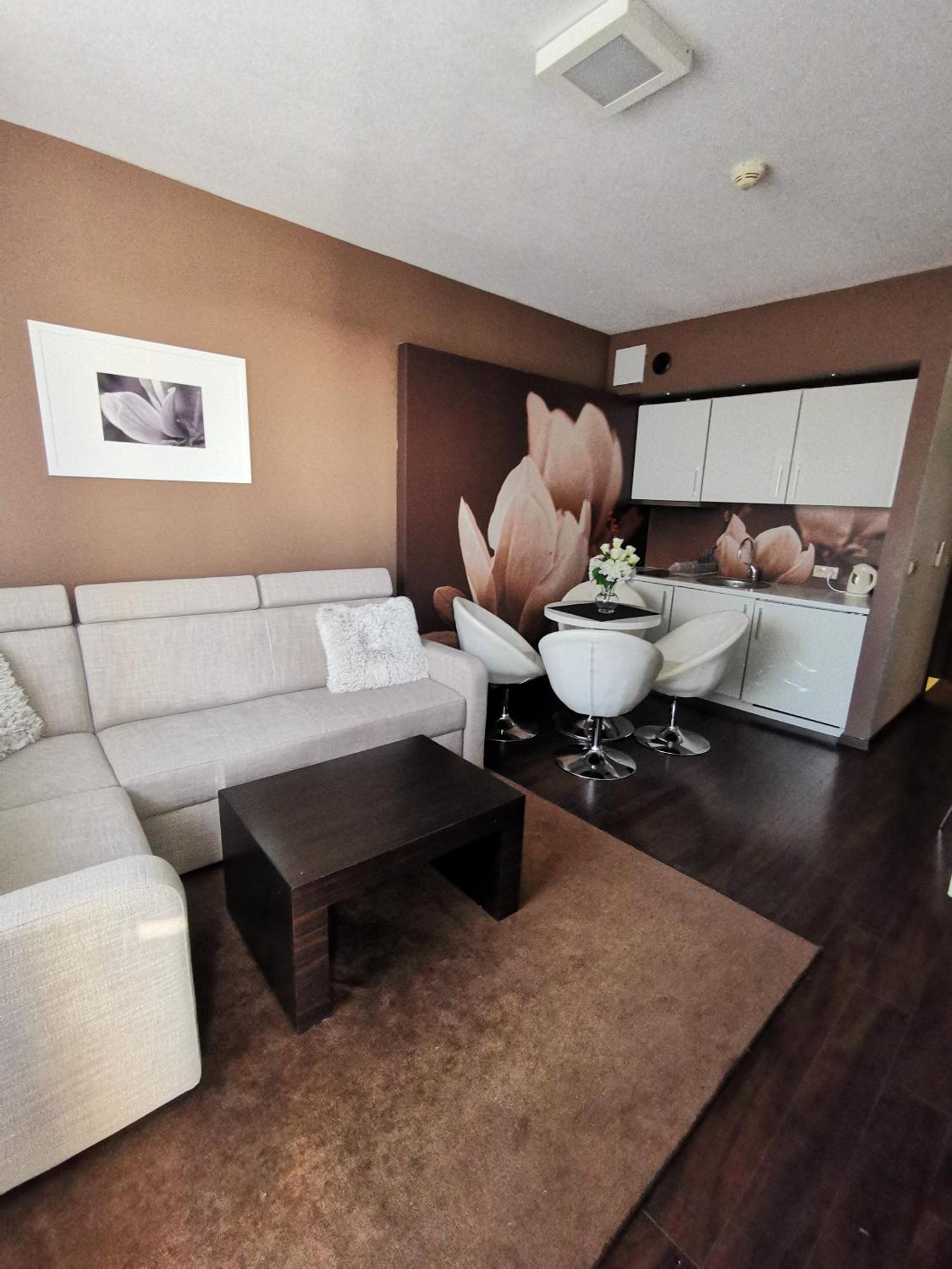 Apartament Prywatny Salon Z Aneksem Kuchennym I Sypialnia W Hotelu Diva Kołobrzeg Δωμάτιο φωτογραφία